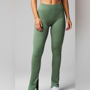 Fabletics Seamless Ribbed High-Waisted Split Seam Pant